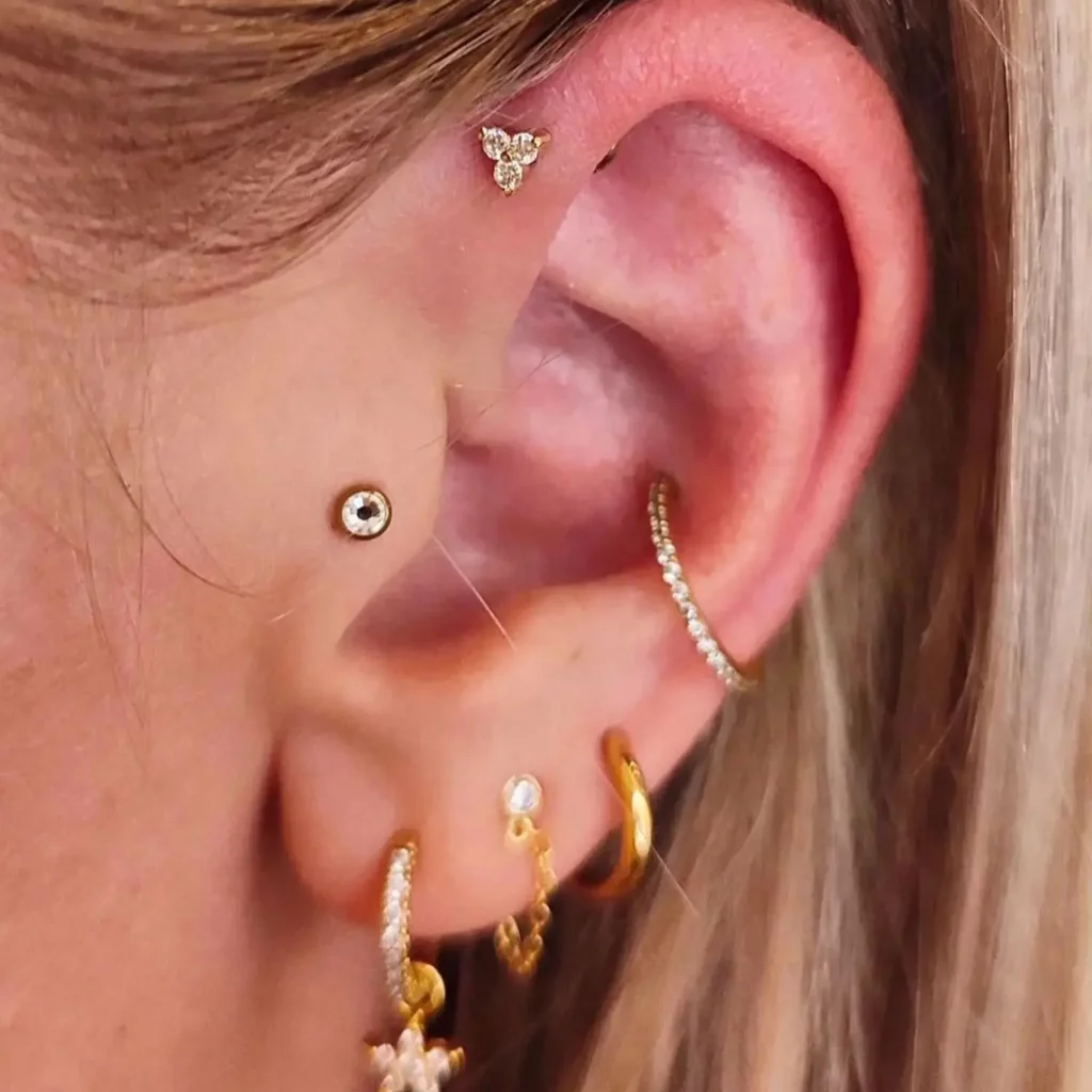 Classic Tattoo Berlin: Tattoo - Piercing - Zahnschmuck